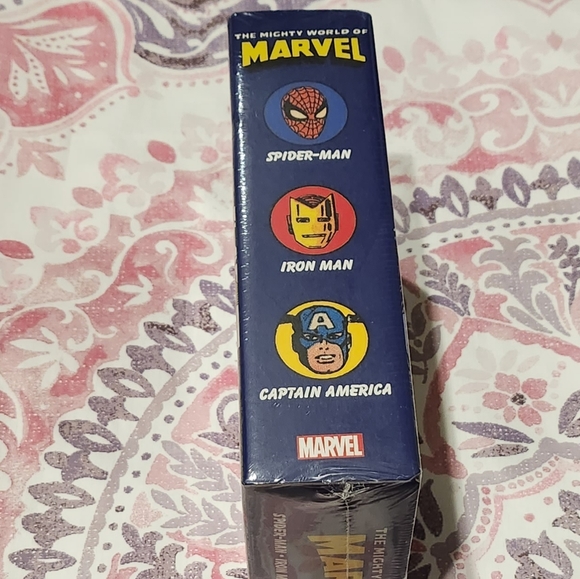 3 Books Taschen The Mighty World Marvel Spiderman Iron Man Captain America NWT - Picture 4 of 15